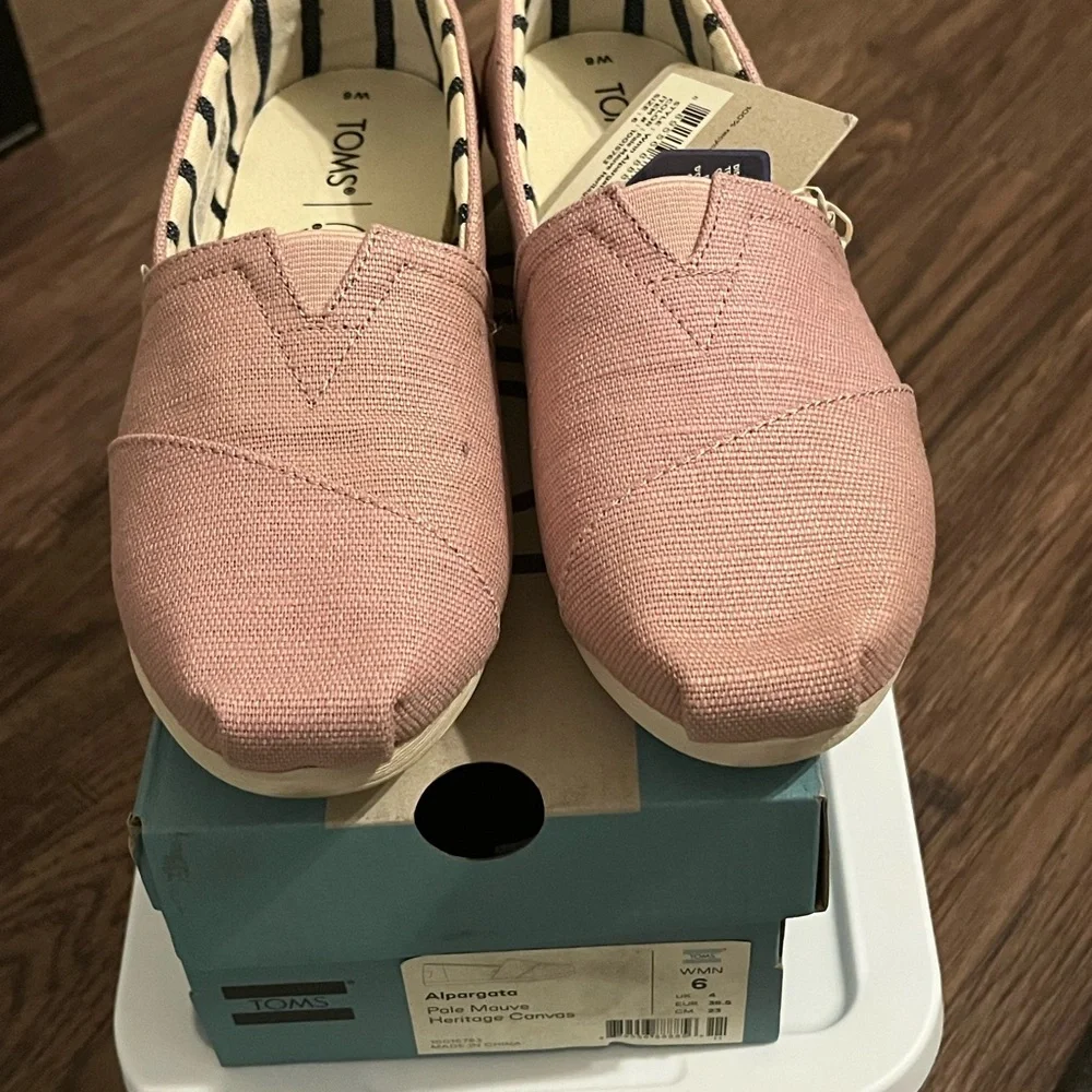 TOMS Women's Classic Slip-On Shoes in Dusty Pink
